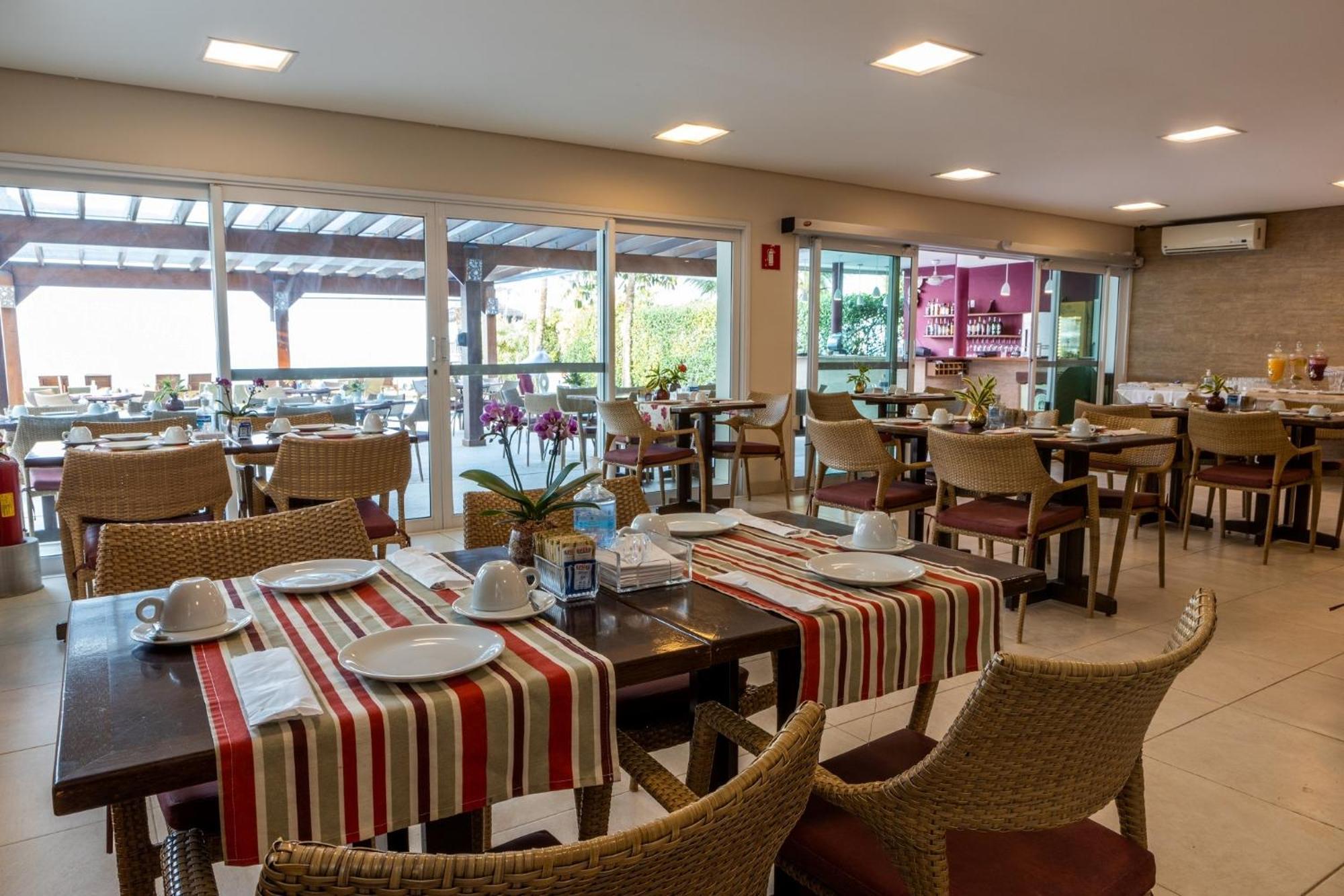 Amora Hotel Maresias Kültér fotó